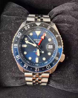 Seiko 5 Sports GMT Batman (Permute)