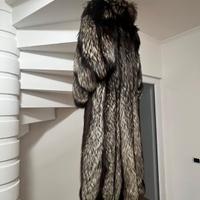Cappotto in pelliccia di volpe argentata
