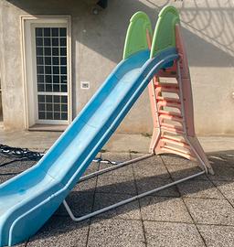 Maxi scivolo con acqua