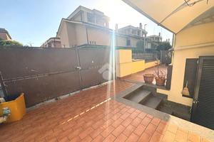 3 LOCALI A CIAMPINO