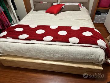 Letto con 4 cassetti contenitori e correrdo