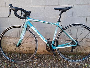 Bianchi Impulso bicicletta da corsa