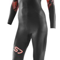 muta nuoto orca donna