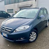 Honda FR-V 1.7benz 2006 124.000km 6posti perfetta