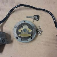 Serrature tappo serbatoio Ducati Monster 600 900