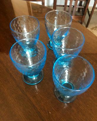 bicchieri acqua vino spumante