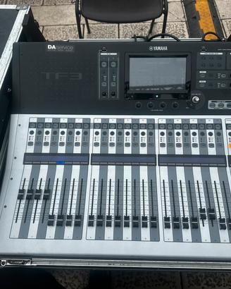 Mixer yamaha tf3