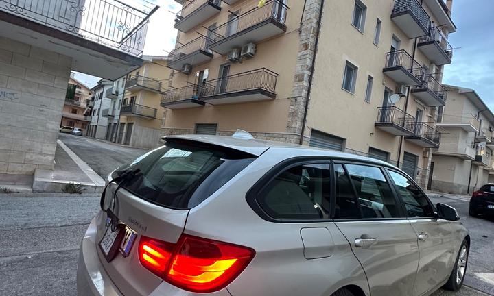 Bmw 320 320d Touring Luxury