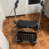 Carrello per anziani