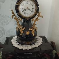 Orologio da tavolo stile francese Sevres con bronz