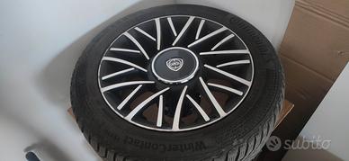 Cerchi e gomme 185/55 R15 H XL Lancia Y
