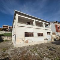 CASA INDIPENDENTE A RIPALIMOSANI