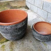 Coppia di vasi in terracotta 