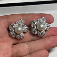 Importanti orecchini con diamanti