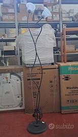 Piantana moderna a dye luci - mai usata