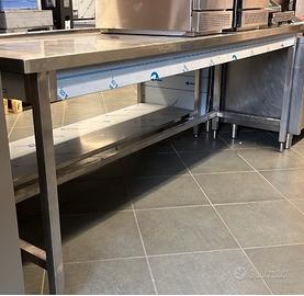 BANCO DA LAVORO IN ACCIAIO INOX