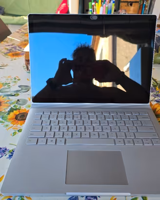 Surface book 3 I7 32gb/1tb GTX 1650 4GB