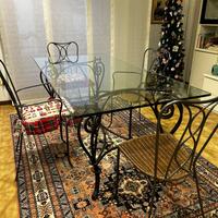 Tavolo in ferro battuto e cristallo