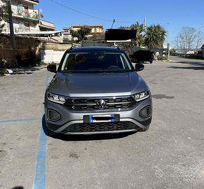 volkswagen t roc edition plus