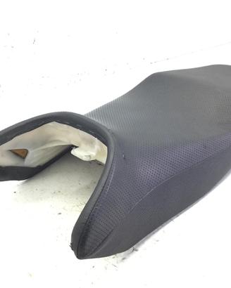 SUZUKI GS 500 SELLA SADDLE - PICCOLI STRAPPI SU FO