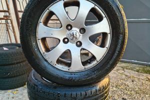 Cerchi in lega Peugeot misura 15"