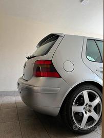 Golf V 1.8T GTI limited edition 2001 100km quattro