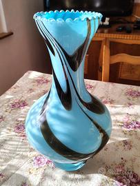 vaso di fiori in vetro