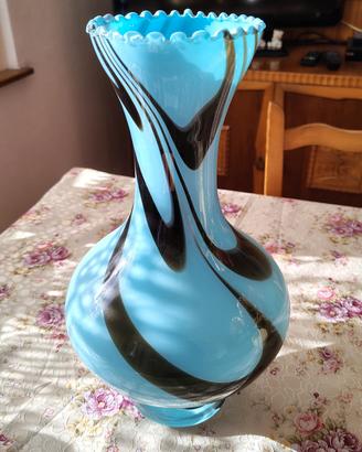 vaso di fiori in vetro
