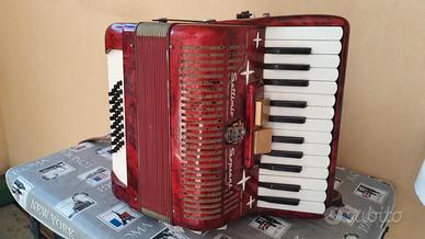 fisarmonica Settimio soprani 32 bassi 