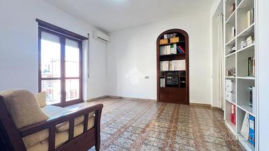 4 LOCALI A FONTE NUOVA