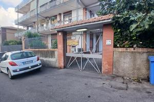 AMPIA MANSARDA CON BALCONE PERIMETRALE+POSTO AUTO