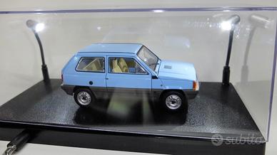 Teca box espositore modellino auto scala 1:24 1:43