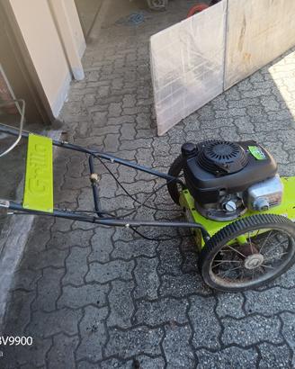 Decespugliatore a ruote Grillo