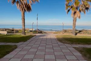 Lungomare nord - 55 mq con terrazzo e posto auto