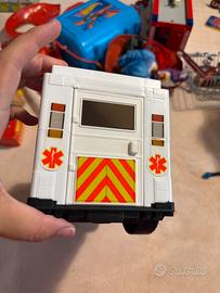 Ambulanza giocattolo