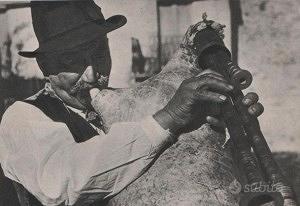 Zampognaro siciliano per novene di Natale.