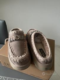 Scarpe mou