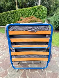 Letto ripiegabile a doghe