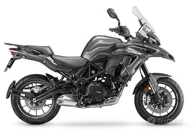 Benelli TRK 502 X - COLORAZIONI BIANCO E GRIGIO C/