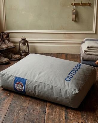 Cuccia "Outdoor" Premium – Stile e Comfort