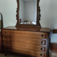 Cassettiera con Specchio 