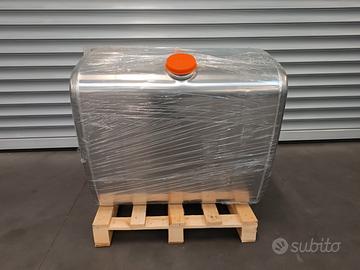 Serbatoio gasolio VOLVO FH