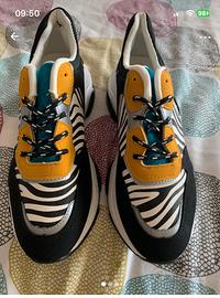 Sneakers stampa zebrata