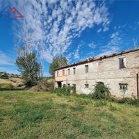 Un sogno che attende di rinascere - Casale a Santa