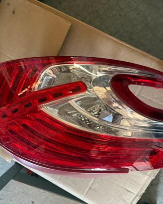 Fanale Posteriore lato sinistro Peugeot 208 1.4