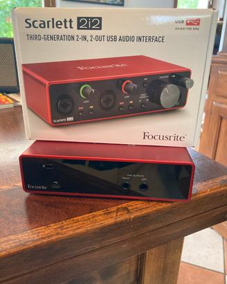 Scheda audio FocusriteScarlett2i2 third generation