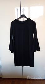 abito nero M. Bershka 