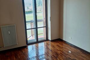 Trilocale uso ufficio