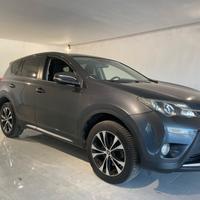 Toyota RAV 4 RAV4 2.0 D-4D 4WD Lounge