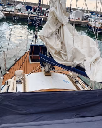 Barca a vela SIBMA E24
